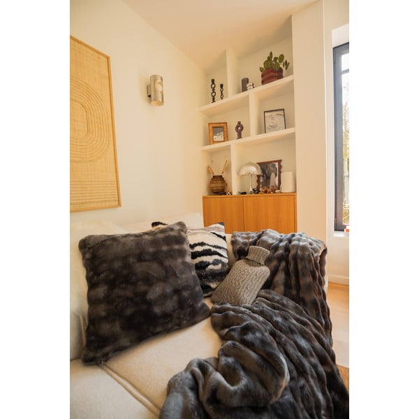 Sivá deka z mikroplyšu 150x200 cm Wave – Tiseco Home Studio-image-2