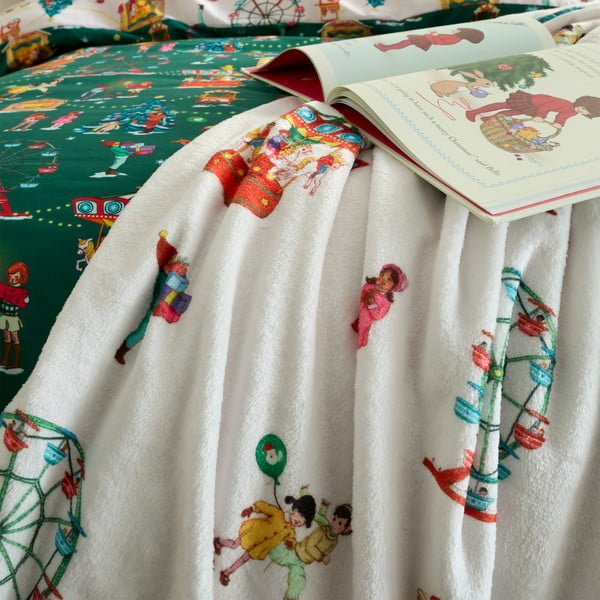 Biela detská deka z mikroplyšu 150x200 cm Christmas Fairground – Belle & Boo-image-2