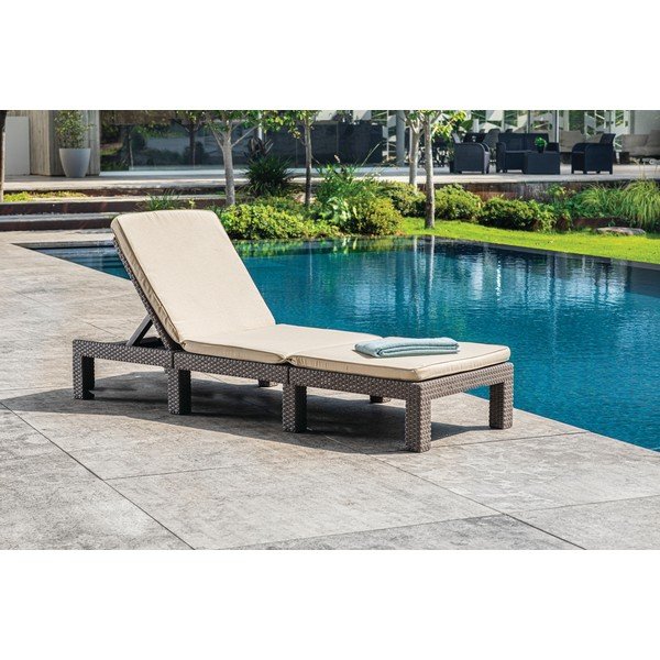 Béžové záhradné ležadlo z umelého ratanu Daytona – Keter-image-2