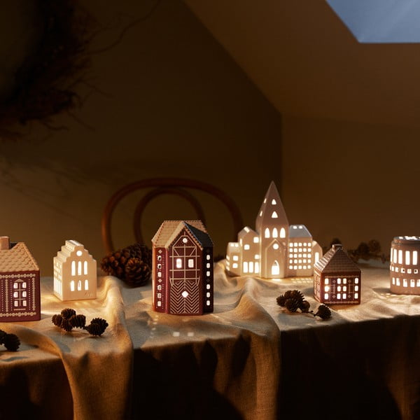 Keramický svietnik na čajovú sviečku Gingerbread Lighthouse – Kähler Design-image-1