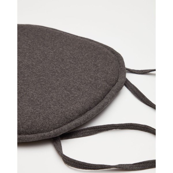 Sedák z mikrovlákna 43x43 cm Romane – Kave Home-image-3