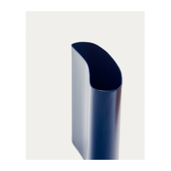 Kovový svietnik Majstra – Kave Home-image-3