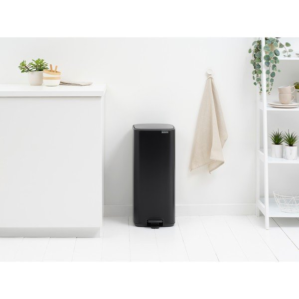 Matne čierny pedálový oceľový odpadkový kôš 30 l Bo – Brabantia-image-1