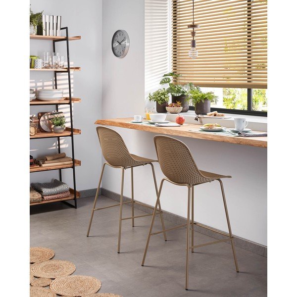 Béžová kovová/plastová záhradná barová stolička Quinby – Kave Home-image-4