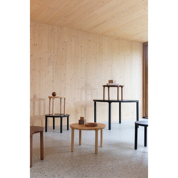 Okrúhly odkladací stolík v dekore duba ø 45 cm Storm – Zuiver-image-2