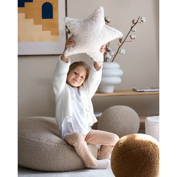 Krémový detský pohovkový vankúš z textílie buklé Star – Wigiwama-image-1