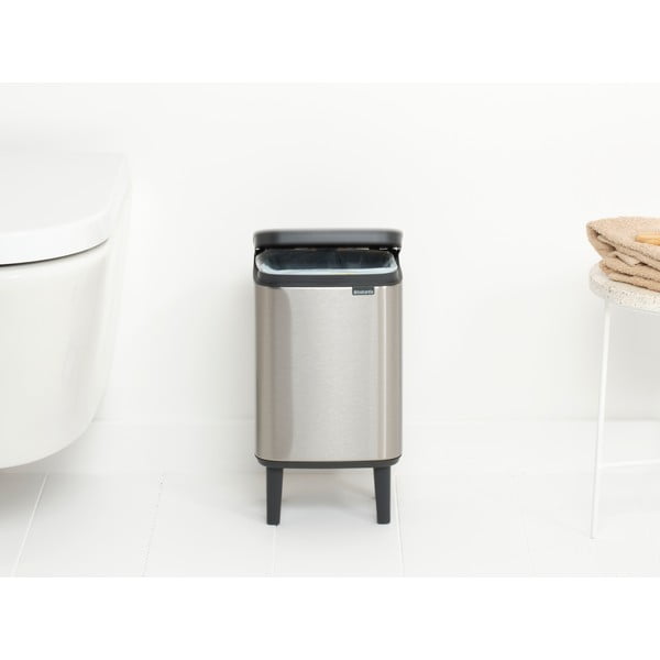 Oceľový odpadkový kôš v matne striebornej farbe 4 l Bo Hi – Brabantia-image-1