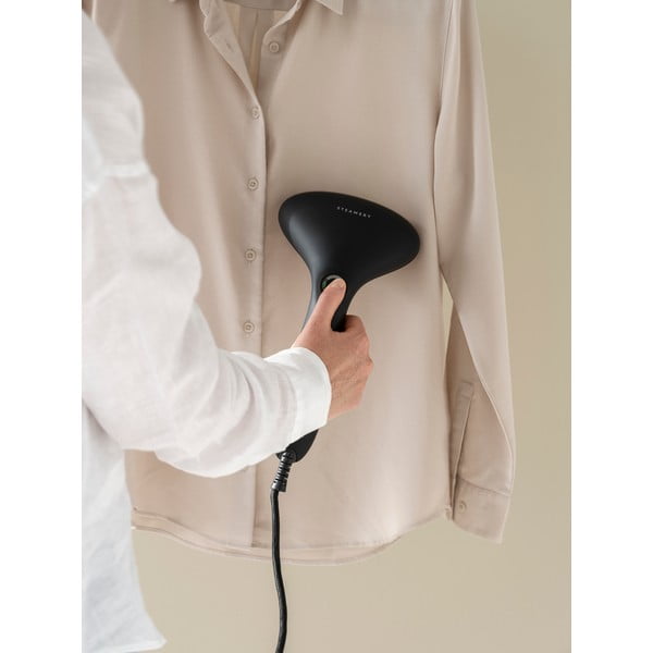 Čierny naparovač odevov Cirrus 2 – Steamery-image-3