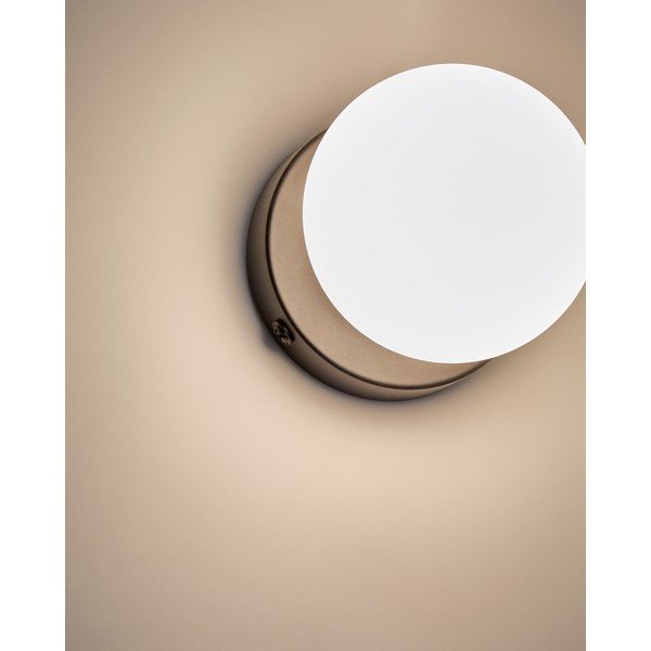 Biele/čierne kovové nástenné svietidlo ø 8 cm Brisia – Kave Home-image-1