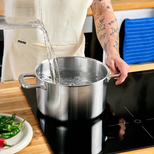 Antikoro kastról s pokrievkou na indukčný varič 5,5 l Lucca 3.0 – FABINI-image-1