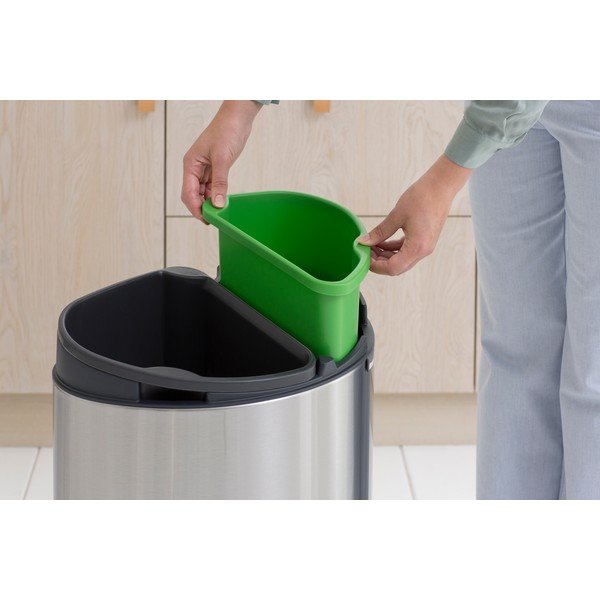 Dotykový oceľový odpadkový kôš na triedený odpad v matne striebornej farbe 33 l Touch Bin Recycle – Brabantia-image-4