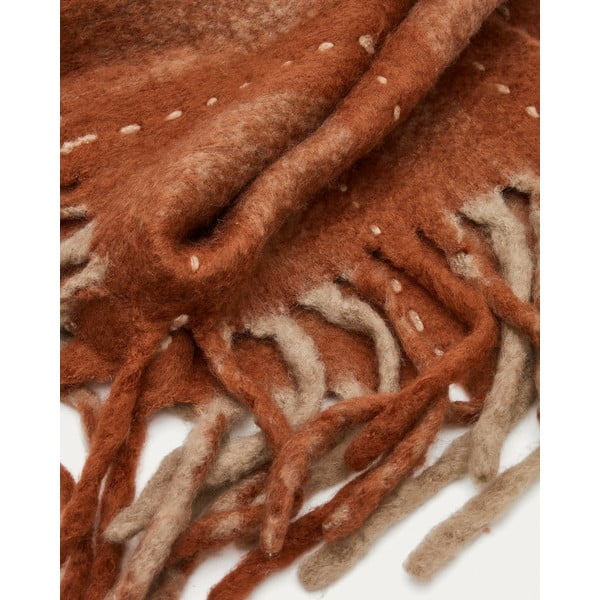 Deka z vlny a zmesi vlákien 130x170 cm Mayela – Kave Home-image-1