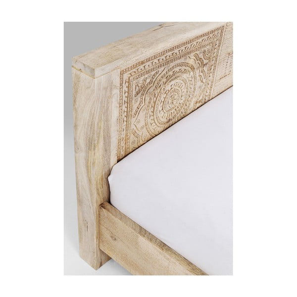 Ručne vyrezávaná posteľ z mangového dreva Kare Design Bett Puro, 180 x 200 cm-image-4