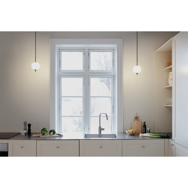 Kovové LED závesné svietidlo so skleneným tienidlom v mosadznej farbe ø 12 cm Audrey – UMAGE-image-1