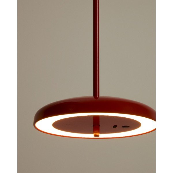 Červené LED stmievateľné závesné svetlo s kovovým tienidlom Porte – Kave Home-image-1