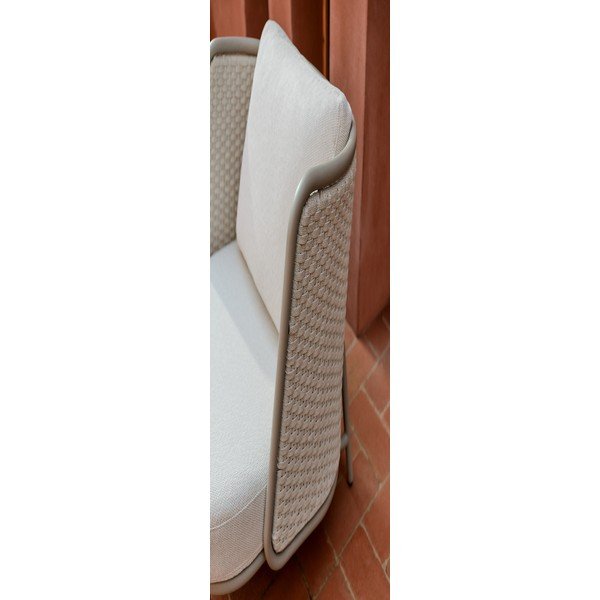 Krémovobiele/taupe polstrované záhradné kreslo Sedalis – Kave Home-image-3