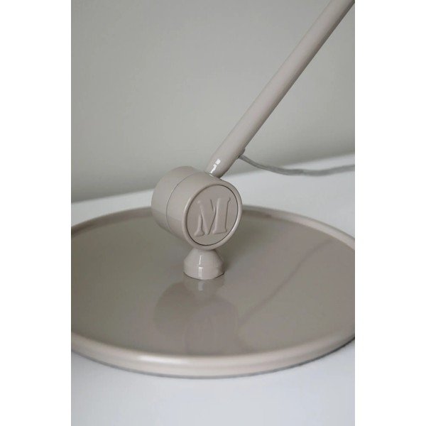 Sivobéžová stolová lampa s kovovým tienidlom (výška 47 cm) Tilt – Markslöjd-image-2