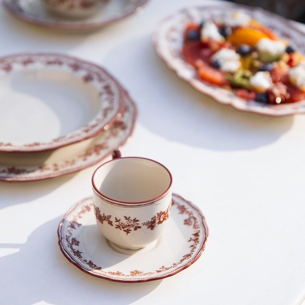 Vínovočervená/slonovinová porcelánová šálka 215 ml Cyril – S|P Collection-image-1