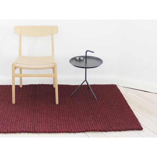 Tmavý višňovočervený guľôčkový vlnený koberec Wooldot Ball rugs, 120 x 180 cm-image-1