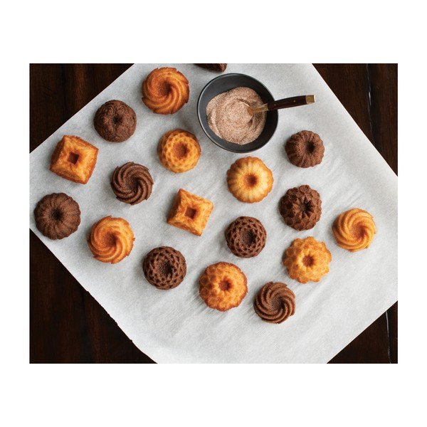 Forma na 12 minibáboviek v zlatej farbe Nordic Ware Minimix, 280 ml-image-4