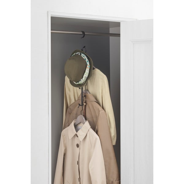 Čierny závesný vešiak do šatníka Yamazaki Tower-image-1