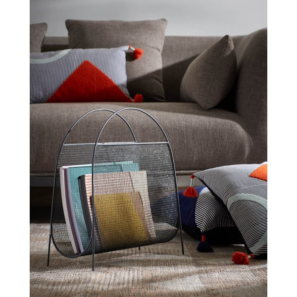 Kovový stojan na časopisy Aviva – Kave Home-image-1