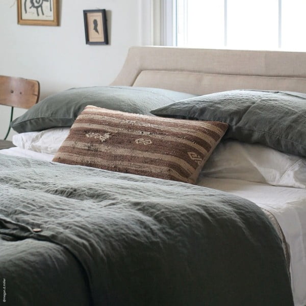 Ľanová obliečka na vankúš 40x60 cm Forest Green  – Linen Tales-image-1