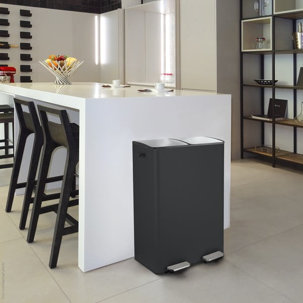 Matne čierny oceľový odpadkový kôš 2x30 l na triedený odpad/nášľapný Aliya – Spirella-image-1