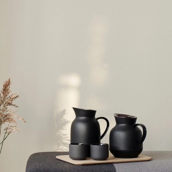 Čierna plastová termokanvica 1 l Amphora – Stelton-image-2