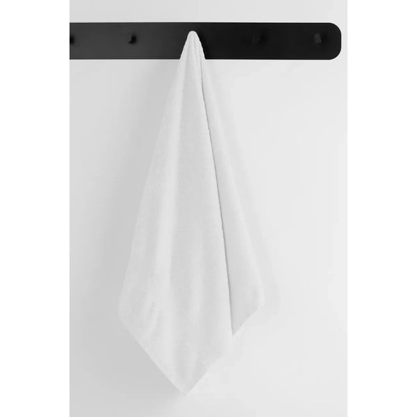 Biele bavlnené uteráky a osušky v súprave 10 ks Evita - DecoKing-image-1