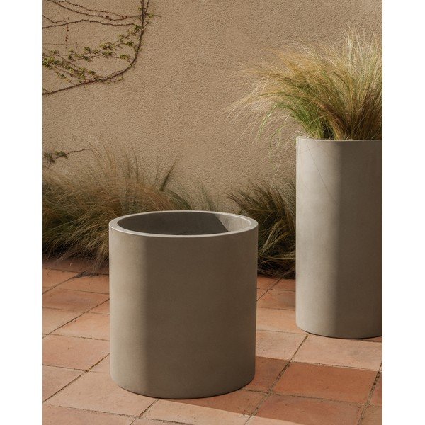 Betónový obal na kvetináč ø 52 cm Aiguablava – Kave Home-image-2