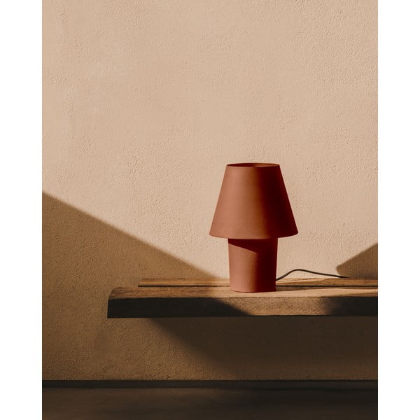 Stolová lampa v terakotovej farbe s kovovým tienidlom (výška 30 cm) Canapost – Kave Home-image-1