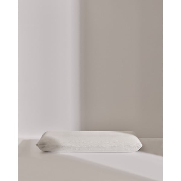 Anatomický vankúš s výplňou z pamäťovej peny 33x70 cm Sasa – Kave Home-image-3