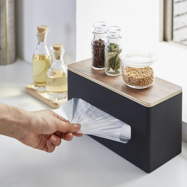 Kovový box na vreckovky Rin – YAMAZAKI-image-1