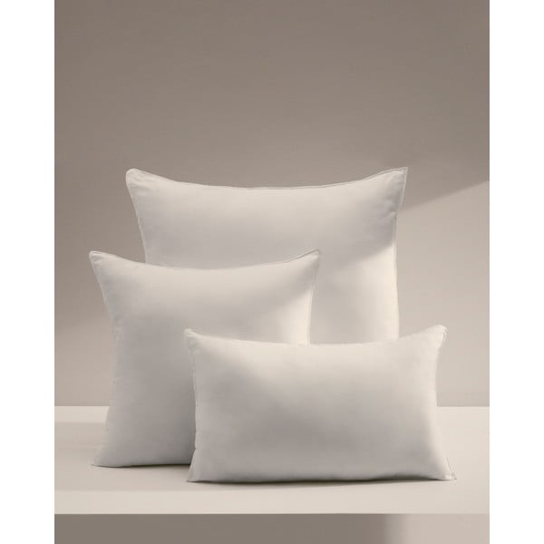 Vankúš 60x40 cm Fluff – Kave Home-image-1