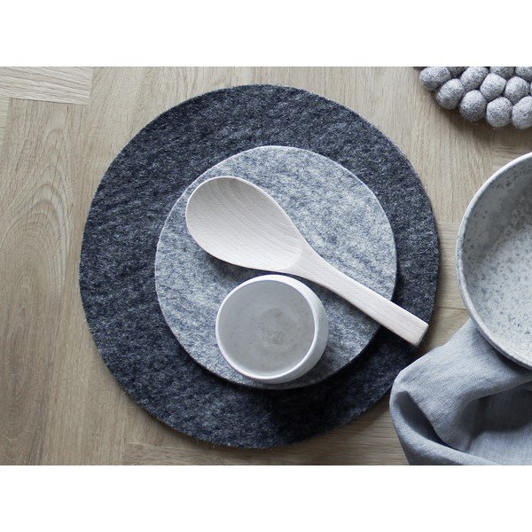 Antracitovosivá plstená podložka pod pohár z vlny Wooldot Felt Coaster, ⌀ 30 cm-image-1