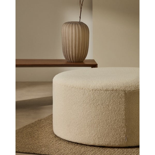 Krémový taburet z textílie buklé Kaeli – Kave Home-image-1