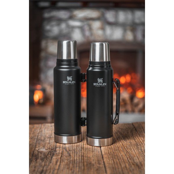 Čierna termoska z nehrdzavejúcej ocele 1 l Legendary Classic Black – Stanley-image-1