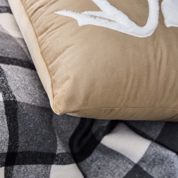 Zamatový dekoračný vankúš 45x45 cm Vik – douceur d'intérieur-image-2