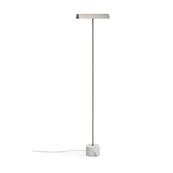 Stojacia lampa v striebornej farbe (výška  121 cm) Lynor – Kave Home
