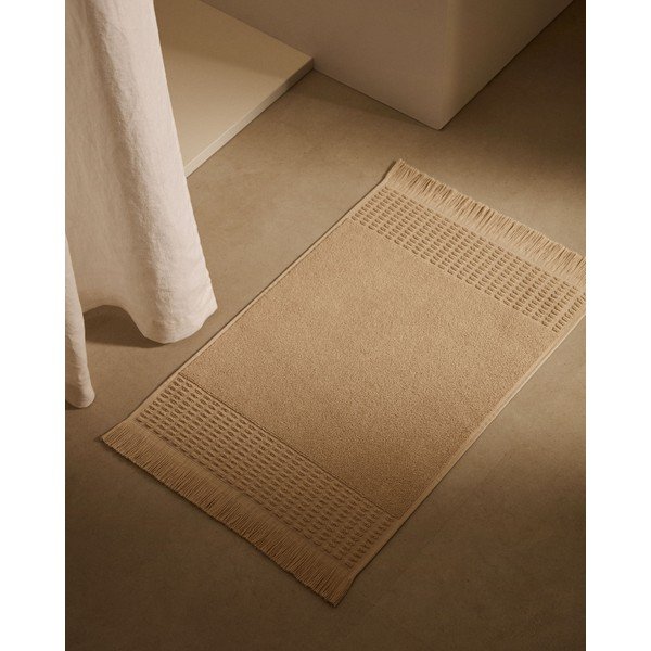 Hnedá kúpeľňová predložka 50x70 cm Yeni - Kave Home-image-1