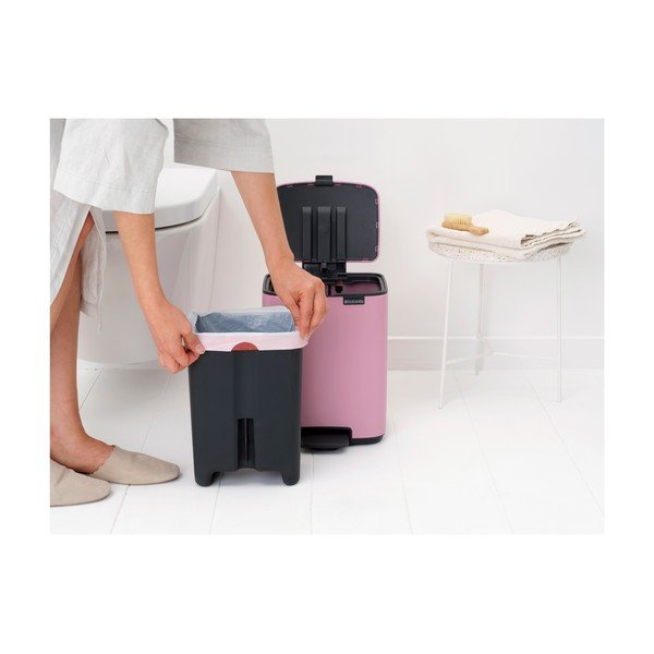 Ružový pedálový oceľový odpadkový kôš 7 l Bo – Brabantia-image-2