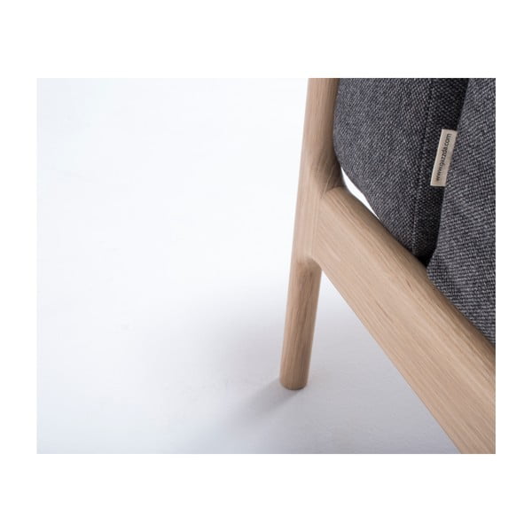 Kreslo s konštrukciou z dubového dreva s tmavosivým textilným sedadlom Gazzda Fawn-image-4