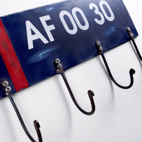 Vešiak Af 00 30-image-1