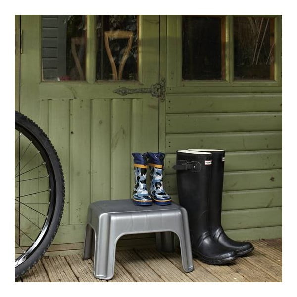 Čierny stupienok - Addis-image-1