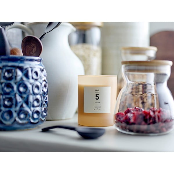 Vonná  sviečka doba horenia 50 h No. 5 Sea Salt – ILLUME x Bloomingville-image-1