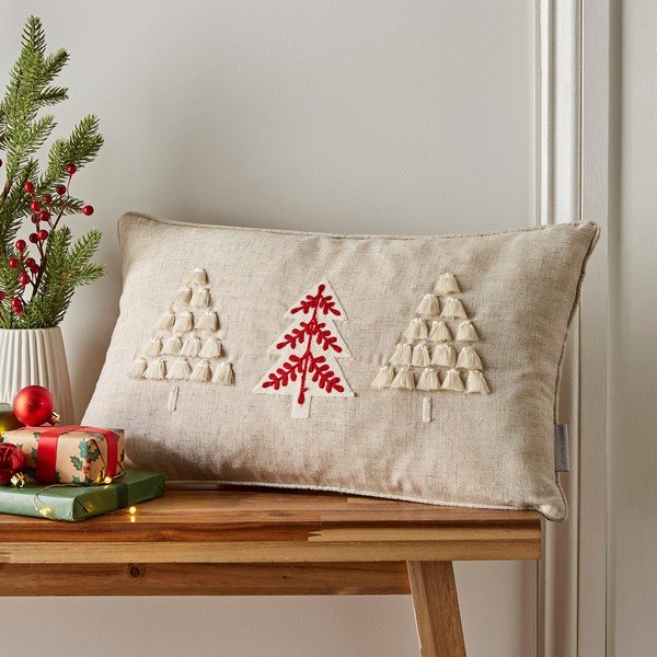 Dekoračný vankúš s vianočným motívom 30x50 cm Christmas Tree - Catherine Lansfield-image-1
