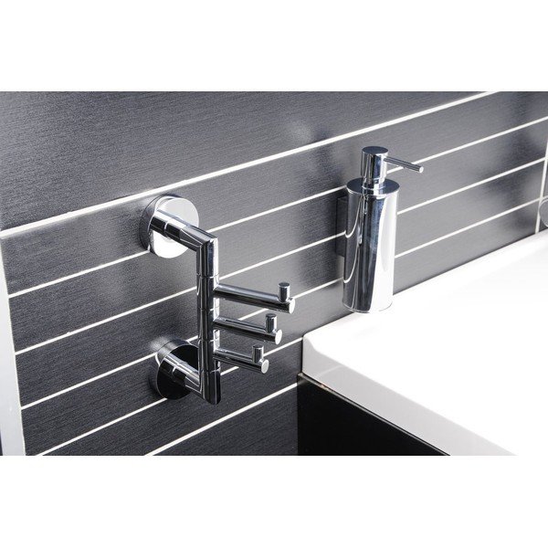 Nástenný mosadzný držiak na uteráky v lesklo striebornej farbe X-Round – Sapho-image-1