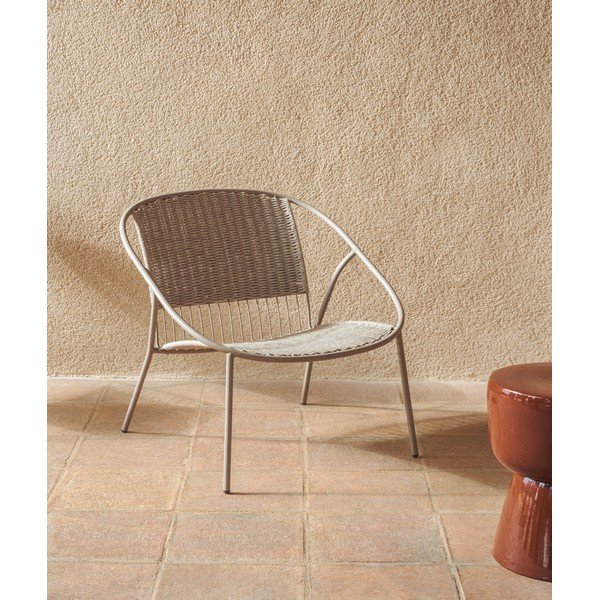 Taupe záhradné kreslo Atrani – Kave Home-image-1