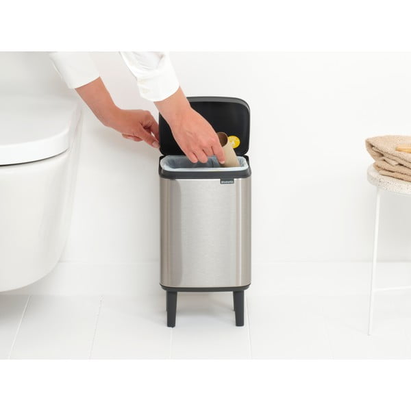 Oceľový odpadkový kôš v matne striebornej farbe 4 l Bo Hi – Brabantia-image-2
